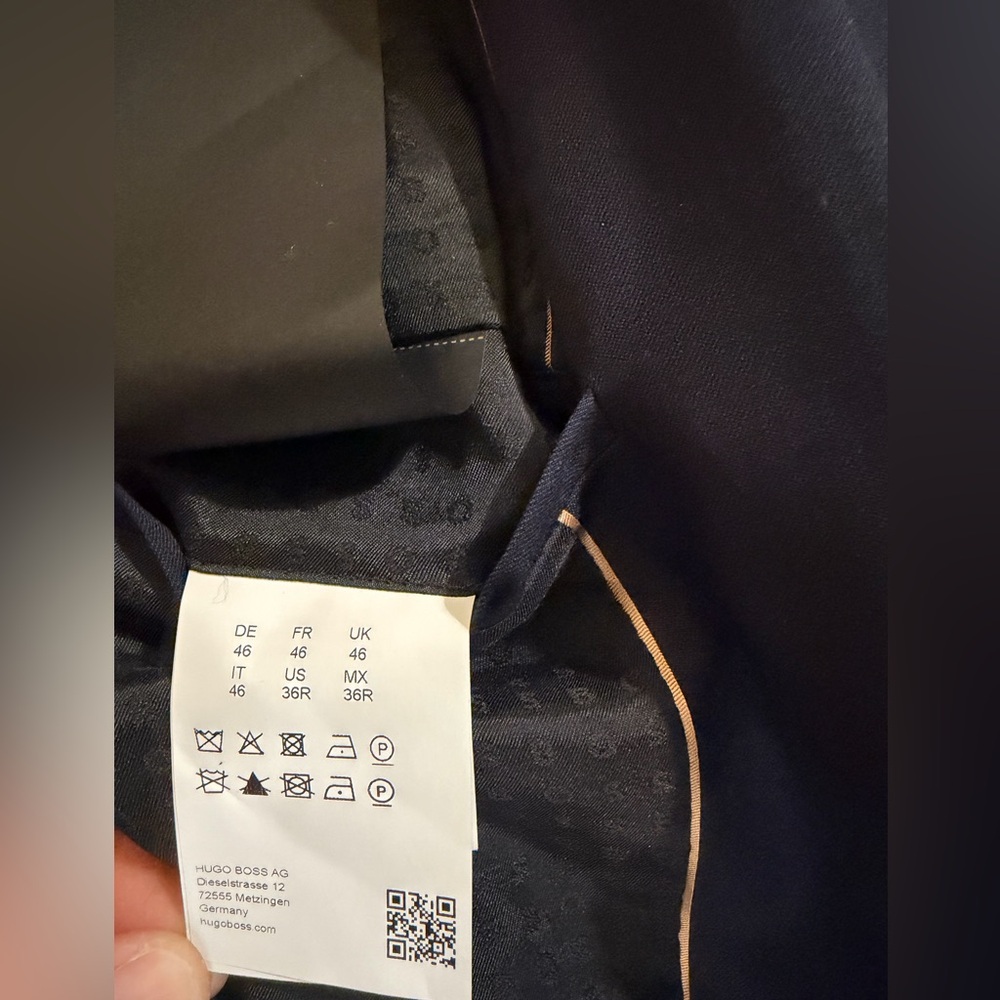 Boss Navy Blue Two-Button Suit set Size US36R Blazer and Pant US32R - Picture 7 of 16